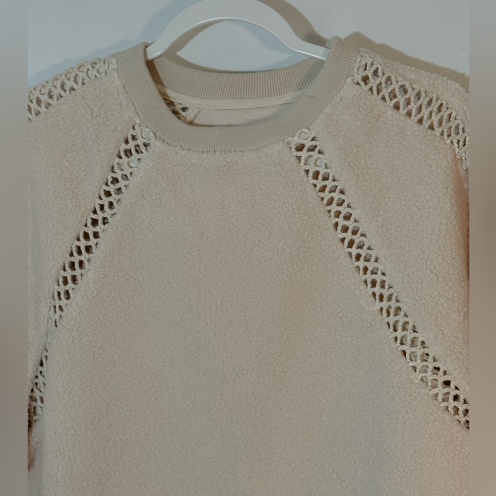 ba&sh Sweet Open-Knit Bouclette Crewneck Sweatshirt Size 1 S - Picture 3 of 14
